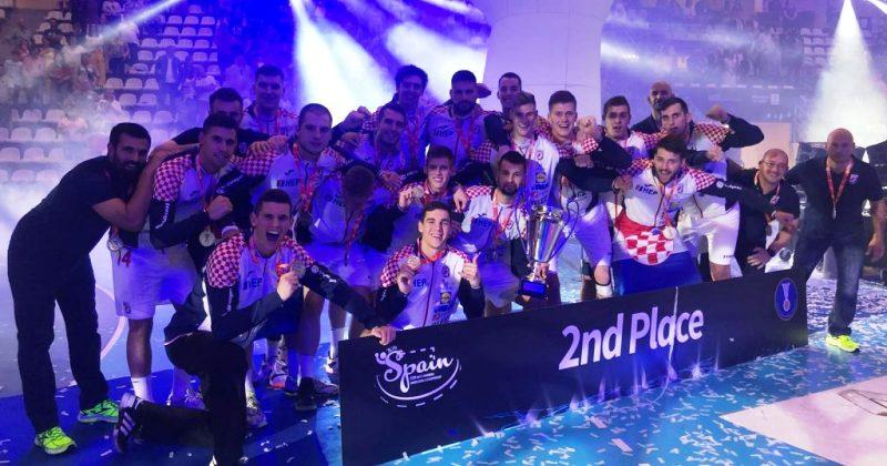 SP RUKOMET U21 Hrvatska ostvarila povijesni uspjeh, mladi rukometaši srebrni! Čestitamo! 0-1564342630
