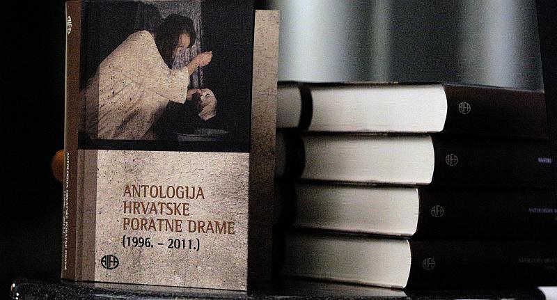 Uoči Dana sjećanja predstavljena 'Antologija hrvatske poratne drame'