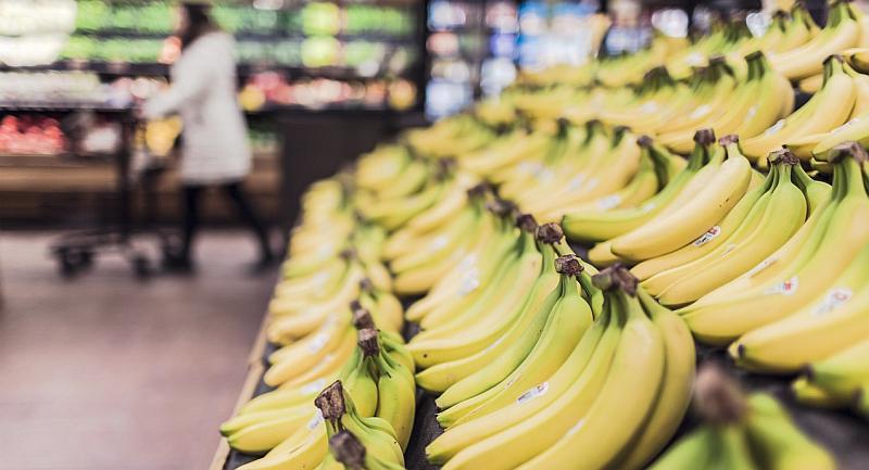 Kupila je banane u trgovini, u kutiji se krilo iznenađenje