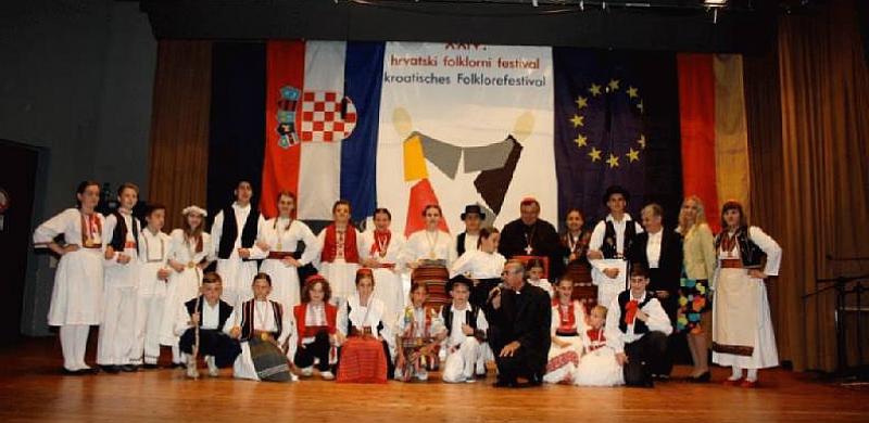 Grosskrotzenburg: 3. hrvatski dječji folklorni festival