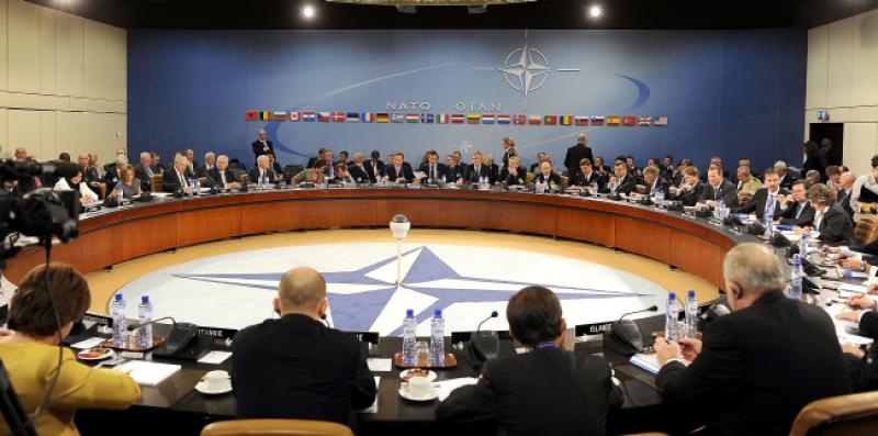 BiH 'zaglavljena' između NATO-a, Rusije i Srbije