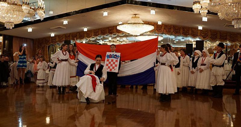 (FOTOGALERIJA) DAN ISPUNJEN TOPLINOM Hrvatska zajednica Astorije proslavila 45 godina