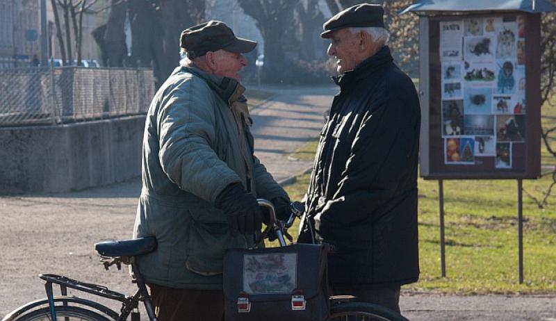Pričaju dva umirovljenika: 'Joj da mi je ići u Rusiju prije nego umrem'...