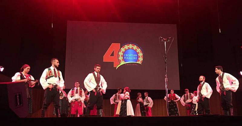 FOTO, VIDEO Hrvatski folklorni festival u kanadskoj Victoriji