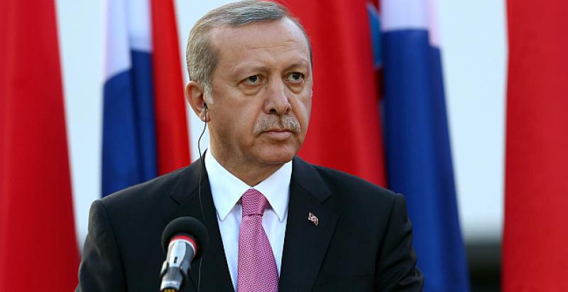 ZABRINJAVAJUĆA PORUKA IZETBEGOVIĆA Erdogana nazvao ‘borcem za demokraciju’ s kojim su Bošnjaci povezani ‘poviješću, kulturom i vjerom’