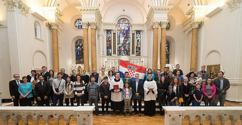 MISA ZA DOMOVINU U DUBLINU 'Željeli smo pokazati ono što nosimo sa sobom duboko u svome biću'