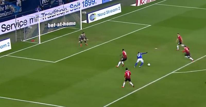 (VIDEO) PJACA POKAZAO SVOJ TALENT 'Slomio kičmu' braniču i zabio prvi gol u Bundesligi