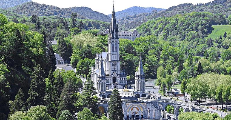 FOTOGALERIJA Pogledajte kako je hodočašće Hrvata u Lurd izgledalo iz perspektive našeg fotografa iz Stuttgarta