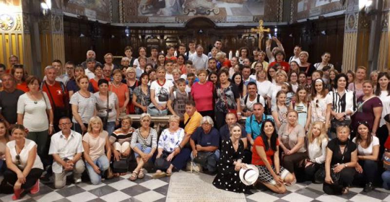 'VEČER HRVATSKOG FOLKLORA' U Rimu nastupaju kulturno-umjetnička društva iz zagrebačkog Prigorja i gradišćanski Hrvati iz Koljnofa