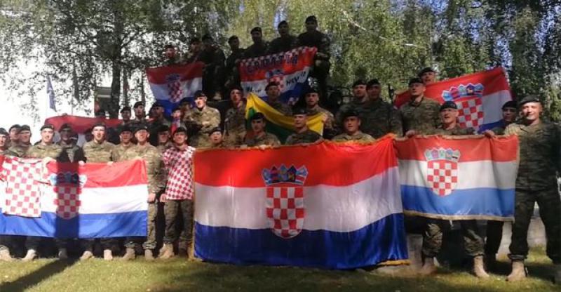 (VIDEO) HRVATSKA VOJSKA NAPRAVILA NEŠTO PREDIVNO ZA NOGOMETNU REPREZENTACIJU ‘U boj, u boj za narod svoj’