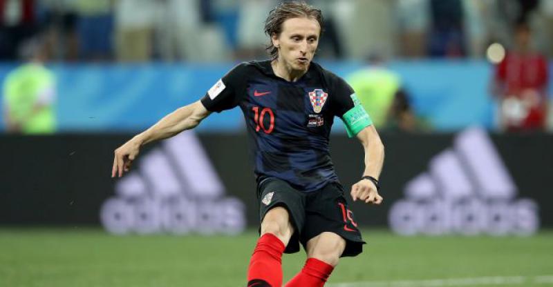 DESET GODINA ZA REPREZENTACIJU, LUKA MODRIĆ OTKRIO: Bilo bi nevjerojatno podići trofej svjetskog prvaka s Hrvatskom, kao bajka