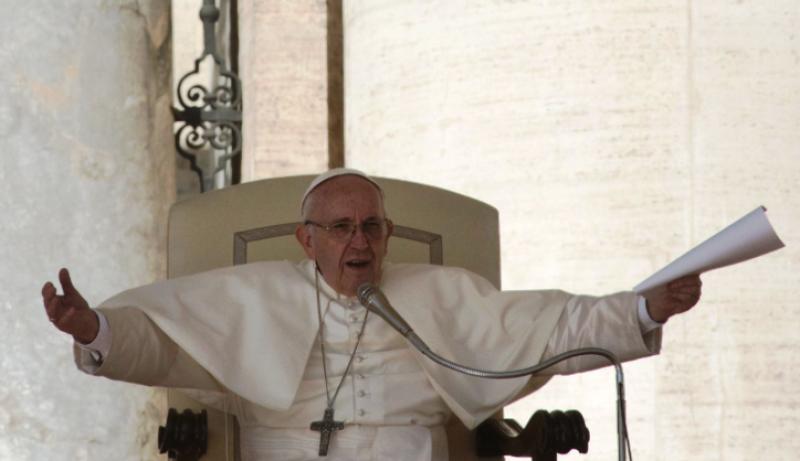 POČINJE VELIKI TJEDAN Na Cvjetnicu Papa poručio da Crkva mora biti ponizna