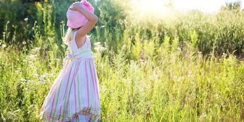 RODITELJI I KATOLIČKE MISIJE U ISELJENIŠTVU OPREZ Ne objavljujte fotografije svetih pričesti i krizmi na internetu