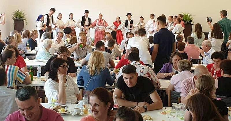 (FOTOGALERIJA) HRVATI IZ STUTTGART-FEUERBACHA ‘Proslavili smo svetog Ivana Krstitelja, zaštitnika naše župske zajednice’