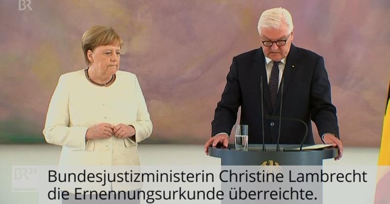 (VIDEO) ANGELA MERKEL IMALA DANAS NOVI NAPAD Podrhtavala je cijelim tijelom na imenovanju nove ministrice pravosuđa u Berlinu!