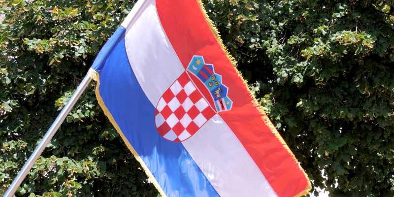 HRVAT IZ KANADE Paul Jelovic poslao nam je svoj autorski uradak povodom obilježavanja Dana pobjede i domovinske zahvalnosti: Moja Hrvatska