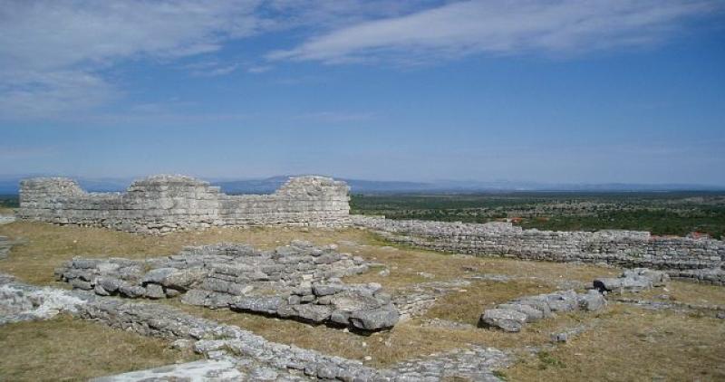 UPOZNAJTE DOMOVINU Prije 700 godina ovo mjesto bilo je sjedište Hrvatske, poznato je kao hrvatska Troja