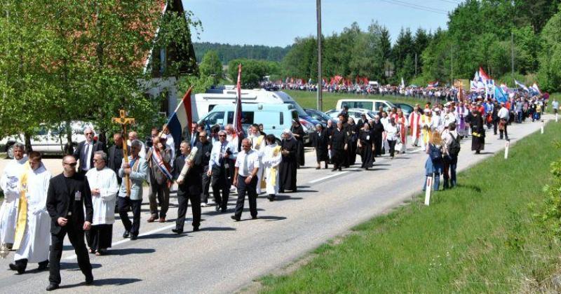 BLEIBURG – SIMBOL ZLOČINA, STRADAVANJA I STRAHOTA Zvonimir Zorić i Ante Ljevar: ‘Kada se sjetimo priča naših očeva, hvata nas jeza’