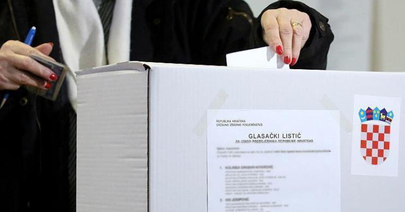 OBAVIJEST HRVATIMA IZVAN REPUBLIKE HRVATSKE Biračko pravo možete ostvariti ako se do 24. lipnja registrirate za glasanje