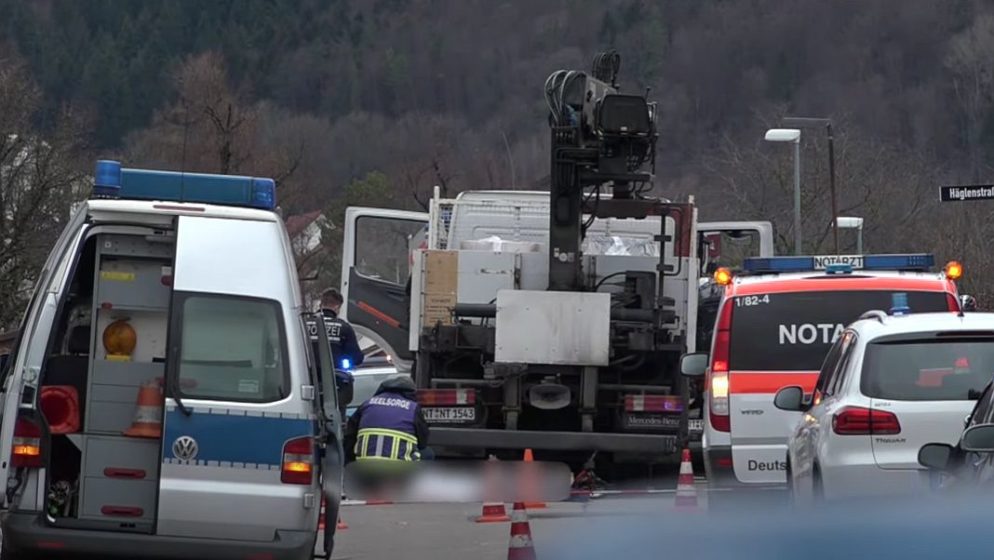 (VIDEO) Trogodišnje dijete iz hrvatske obitelji poginulo nakon naleta kamiona