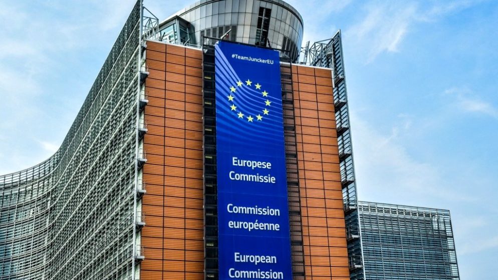 Europska komisija namjerava tužiti AstraZenecu. Isporučili tek 30, umjesto 100 milijuna doza