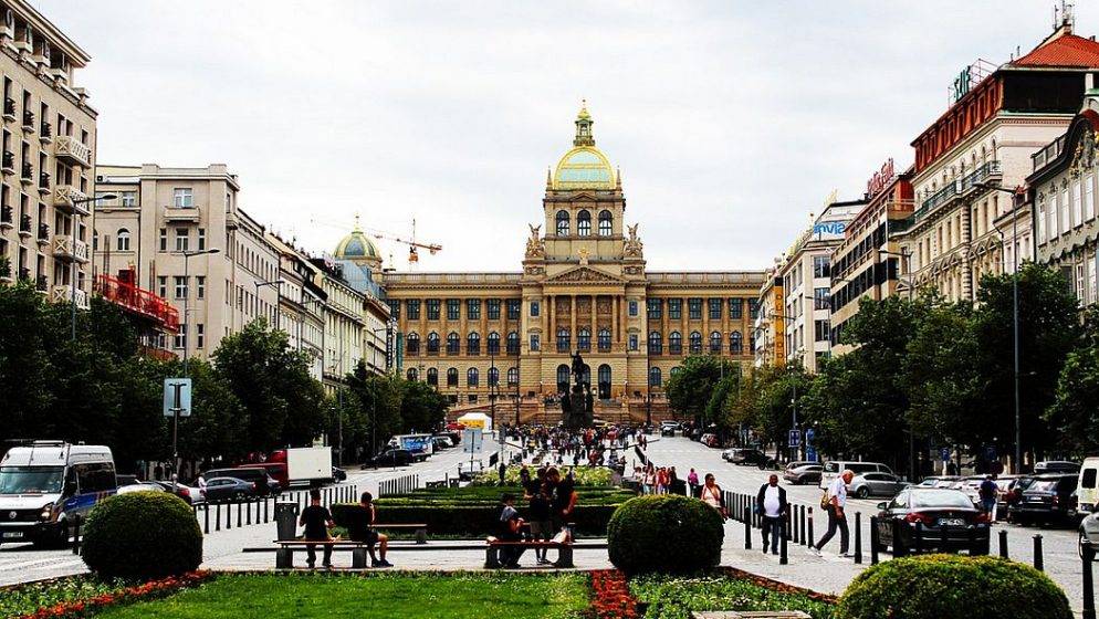 Prosvjedi ne jenjavaju: Tisuće Čeha protiv covid mjera