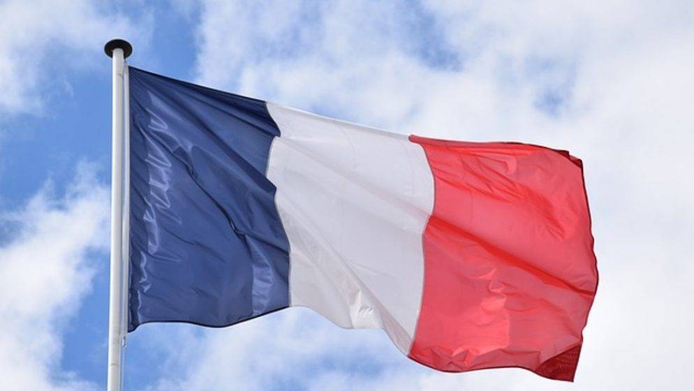Francuska ukida restrikcije vezane uz COVID-19, evo koje su sve nove mjere