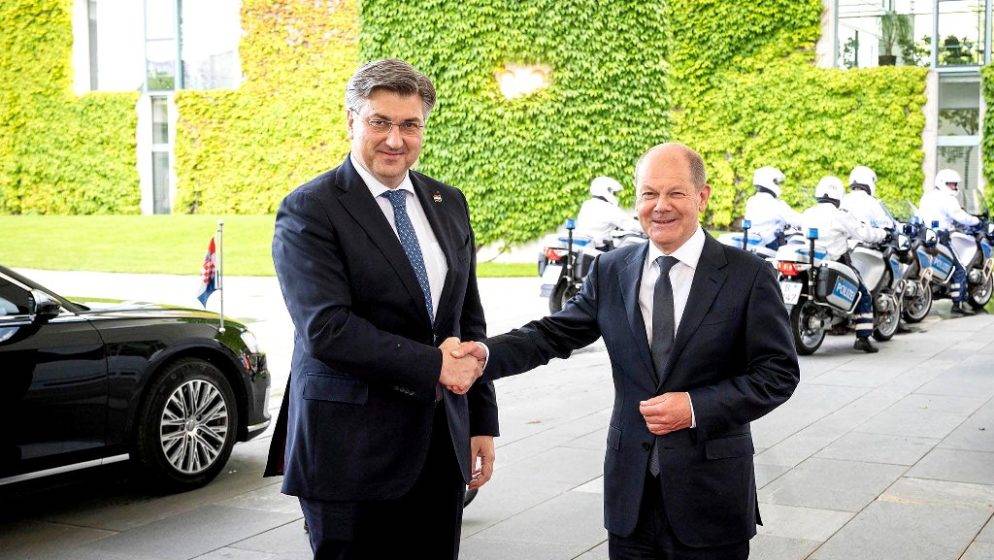 Plenković se sastao sa Scholzom: ‘Od 1. siječnja 2023. ostvarit ćemo oba cilja, ulazak u europodručje i schengenski prostor’