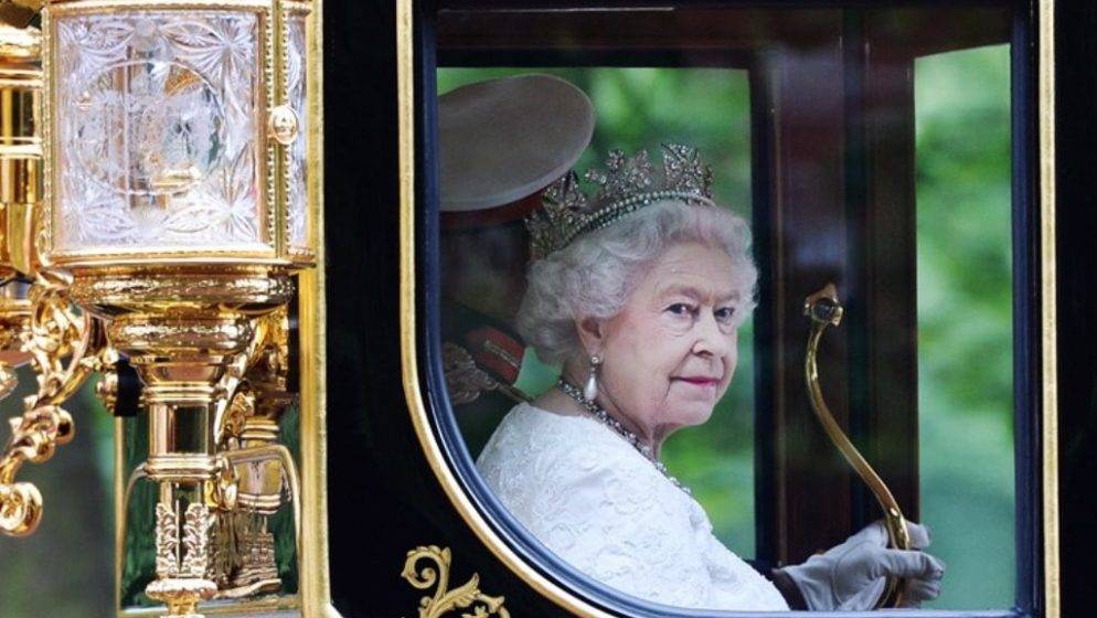 Kraljica Elizabeta II., najdugovječniji britanski monarh, umrla je mirno u dobi od 96 godina u Balmoralu