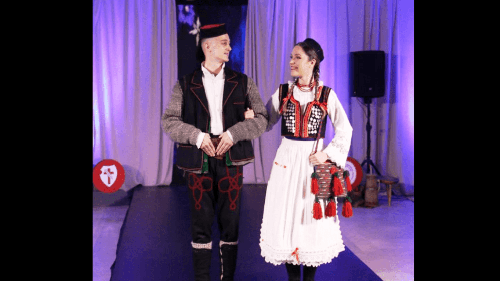 Uspješno održana četvrta revija tradicijskog ruha 'Od mora do Save' u Mostaru