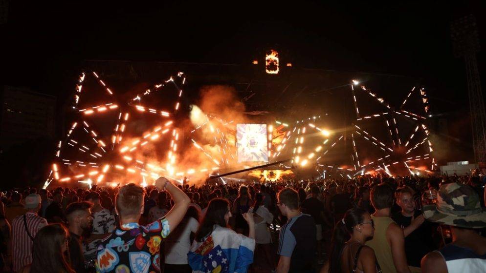Prvu večer Ultra Europe festivala u Splitu privedeno 98 osoba i naplaćeno 65 tisuća eura kazni