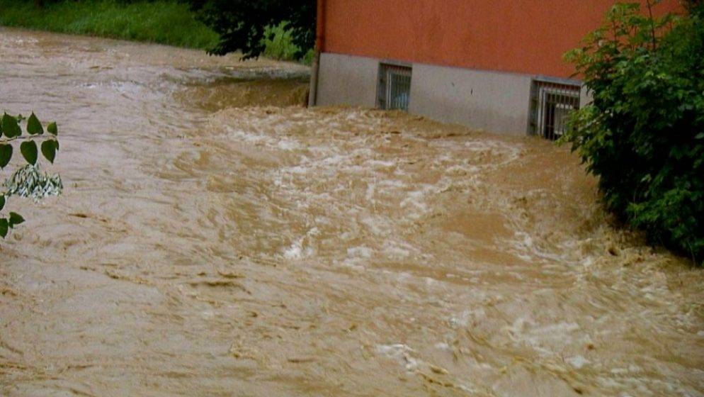Poplave i u austrijskom dijelu Koruške, nekoliko cesta zatvoreno zbog poplave