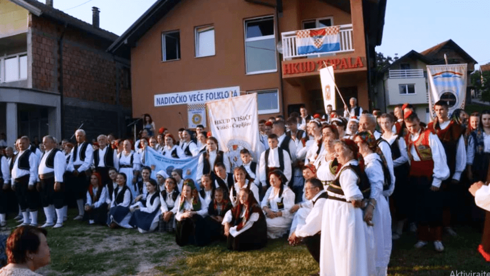Održana XII. smotra folklora ‘Nadiočko veče folklora’: Najveća promocija hrvatske tradicijske kulture u Vitezu