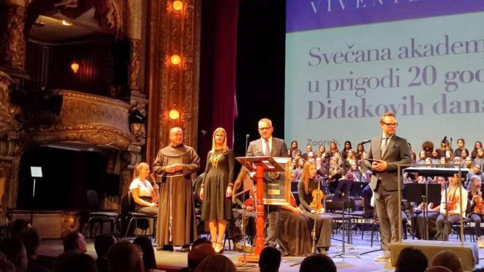 U Hrvatskom narodnom kazalištu u Zagrebu održana svečana akademija posvećena velikom hercegovačkom dobrotvoru, prosvjetitelju i lideru fra Didaku Buntiću