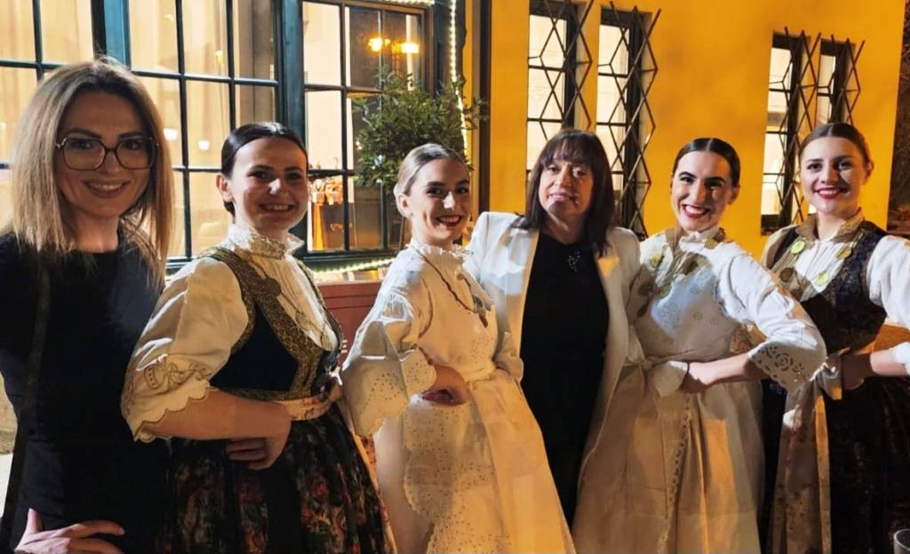 Zajednica protjeranih Hrvata iz Srijema, Bačke i Banata održala uspješan kulturni događaj u Zagrebu