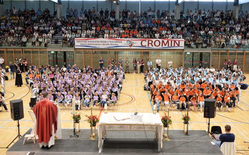 700 mladih Hrvata iz hrvatskih misija sudjelovalo je na 20. po redu CROMIN-u u Švicarskoj
