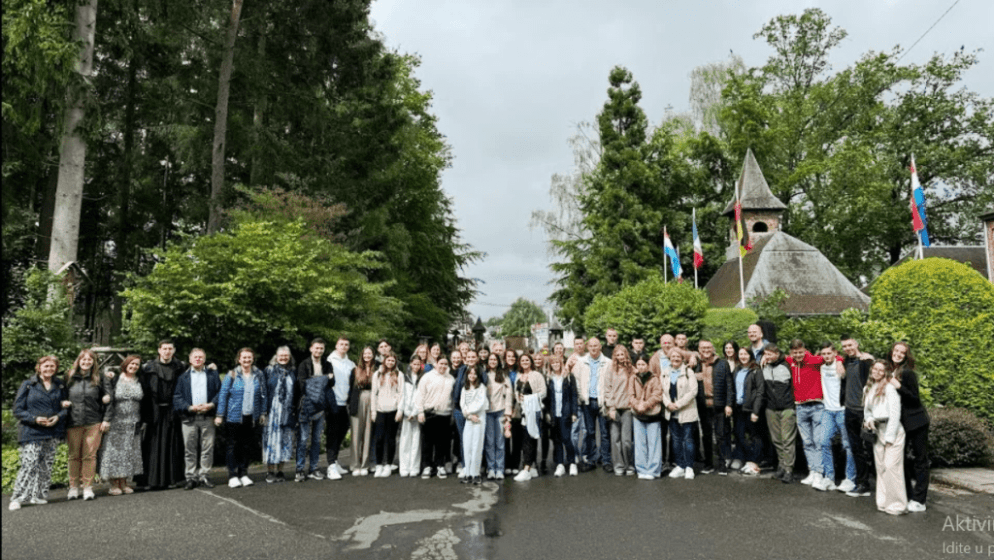 Održano hodočašće Franjevačkog svjetovnog reda i Frame HKŽ Frankfurt u svetište Djevice Siromaha u Banneuxu, kod Liegea u Belgiji