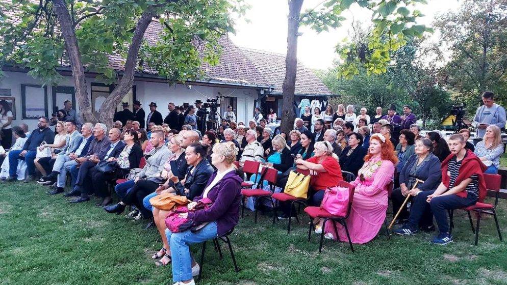 Hrvati iz Srbije okupili su se na manifestaciji Jesenje prelo