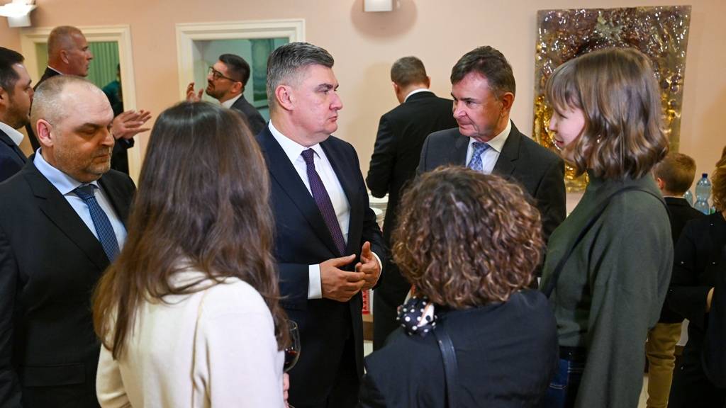 Predsjednik Milanović pohvalio integriranost Hrvata u slovačko društvo