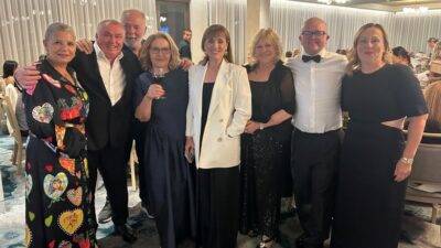 Prof. Ina Vukić, jedna od najistaknutijih predstavnica hrvatskog iseljeništva iz Sydneya poručila: Hrvati iz Australije pokrenuli su po drugi put humanitarnu akciju i prikupili novac za Dječji institut za maligne bolesti u Randwicku