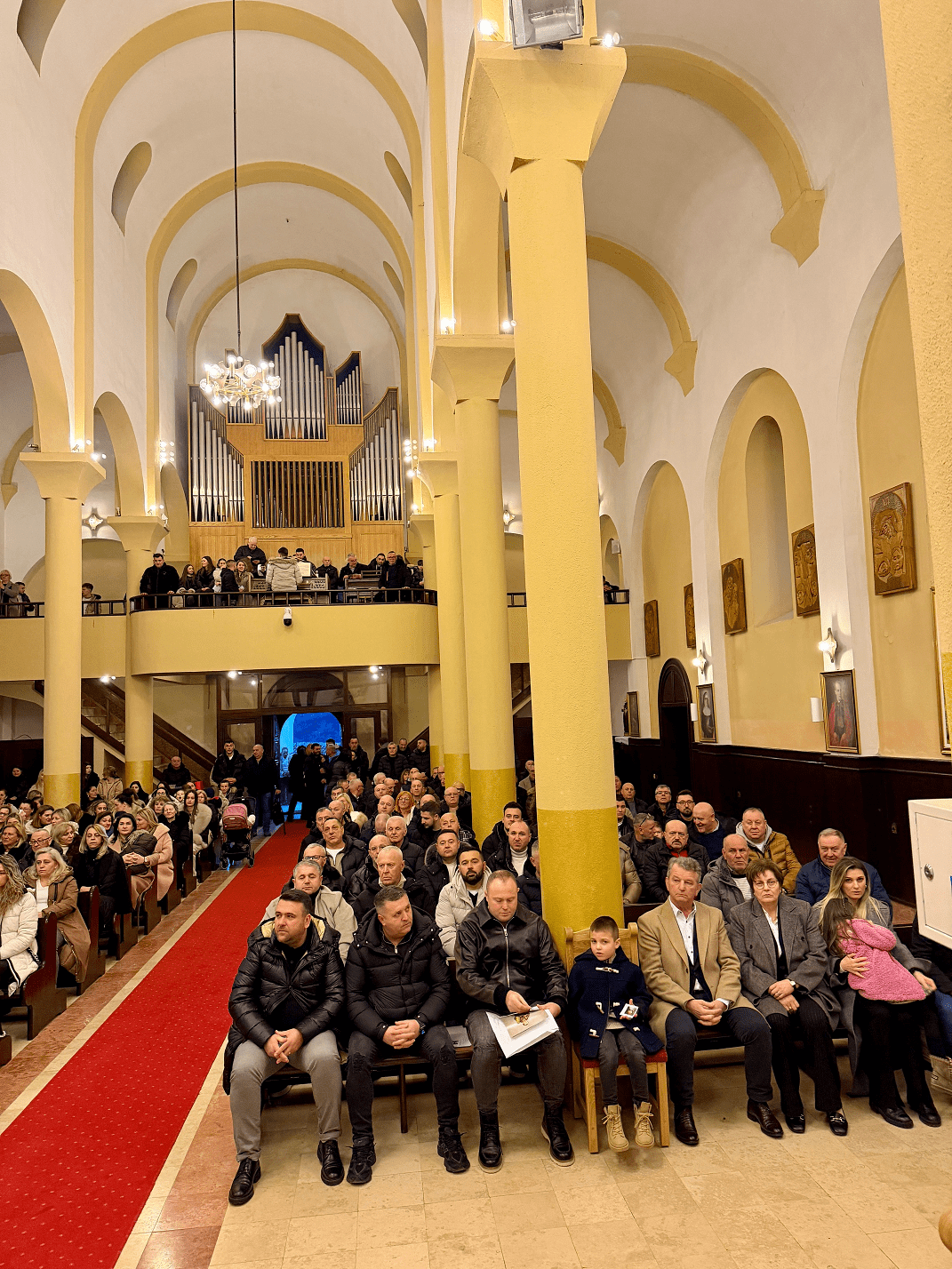 U župnoj crkvi sv. Nikole u Janjevu održan svečani dolazak kipa blaženog fra Alojzija (Mateja) Palića